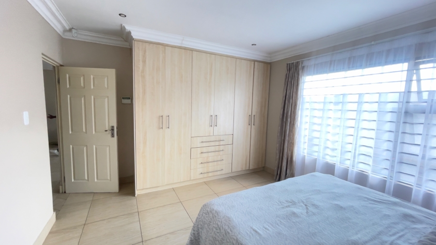 2 Bedroom Property for Sale in Hillside Free State
